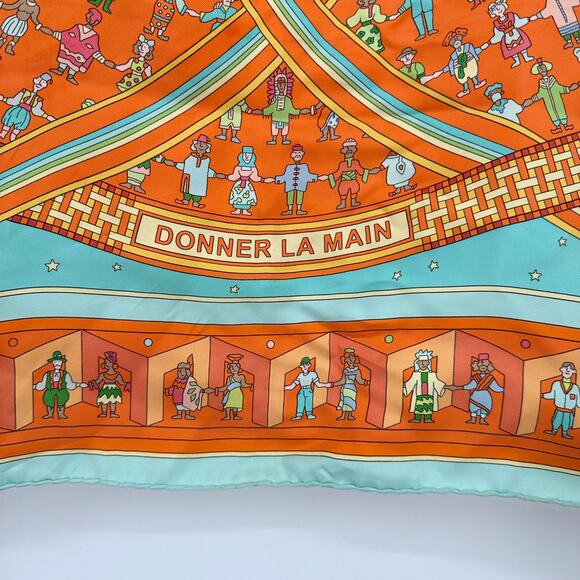 HERMES Donner La Main Carre 100% Silk Geometric Scarf 90cm Square Orange - Picture 9 of 15